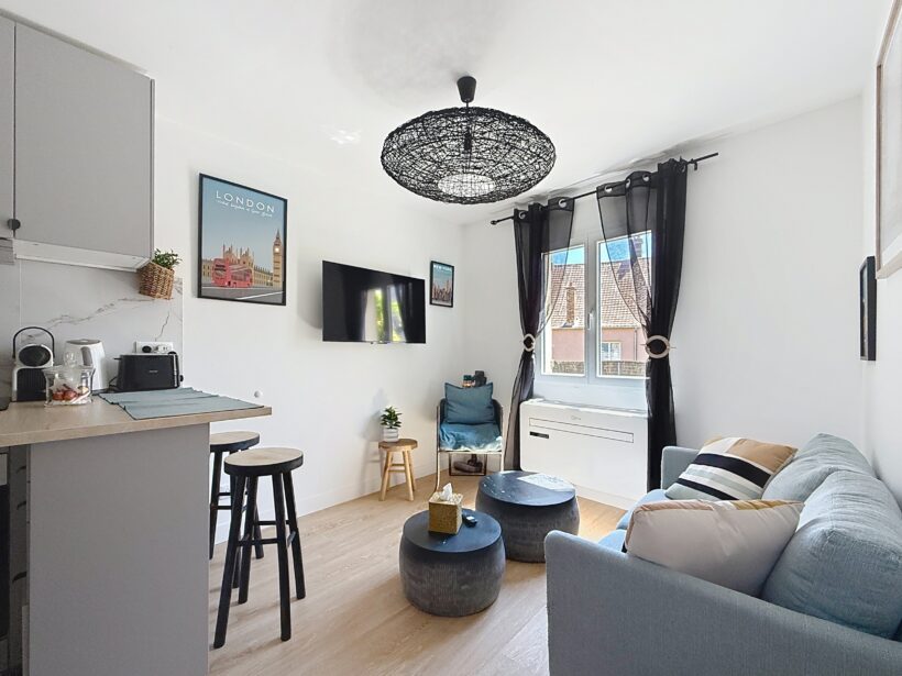 Logement à louer à Dourdan - La Tourelle des Rois - Séjour 2